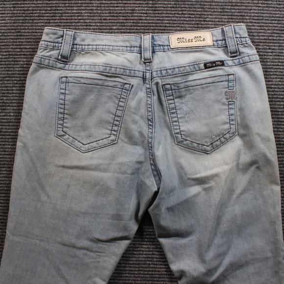 Miss Me Jeans Women's 29x24 Light Wash Boyfriend Capri Distressed - Picture 5 of 8